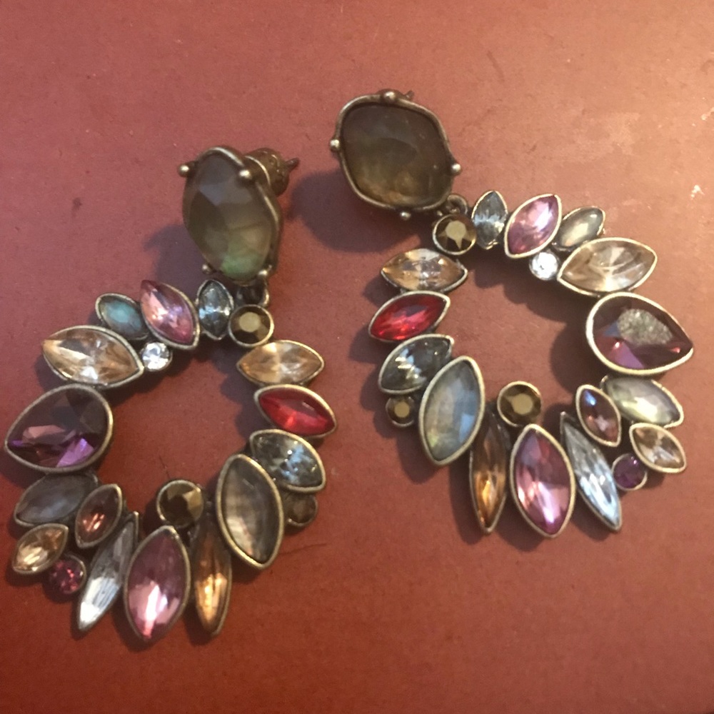 Drop earrings